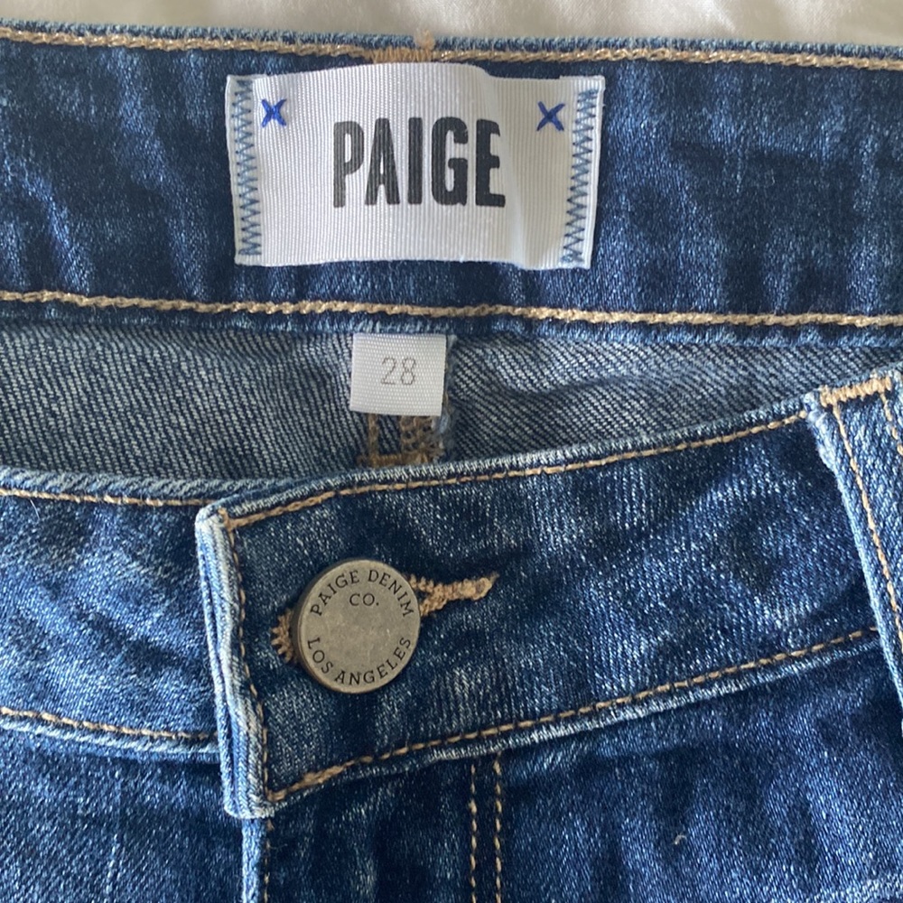 Paige denim shorts - Picture 2 of 5